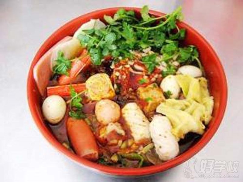 南京麻辣烫:街头小吃的新潮流